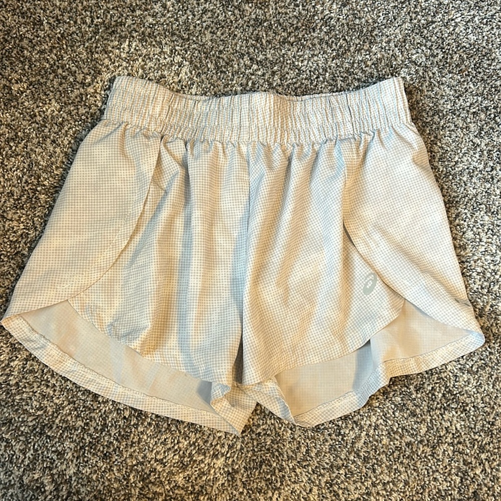 ASICS • XS • Workout Shorts